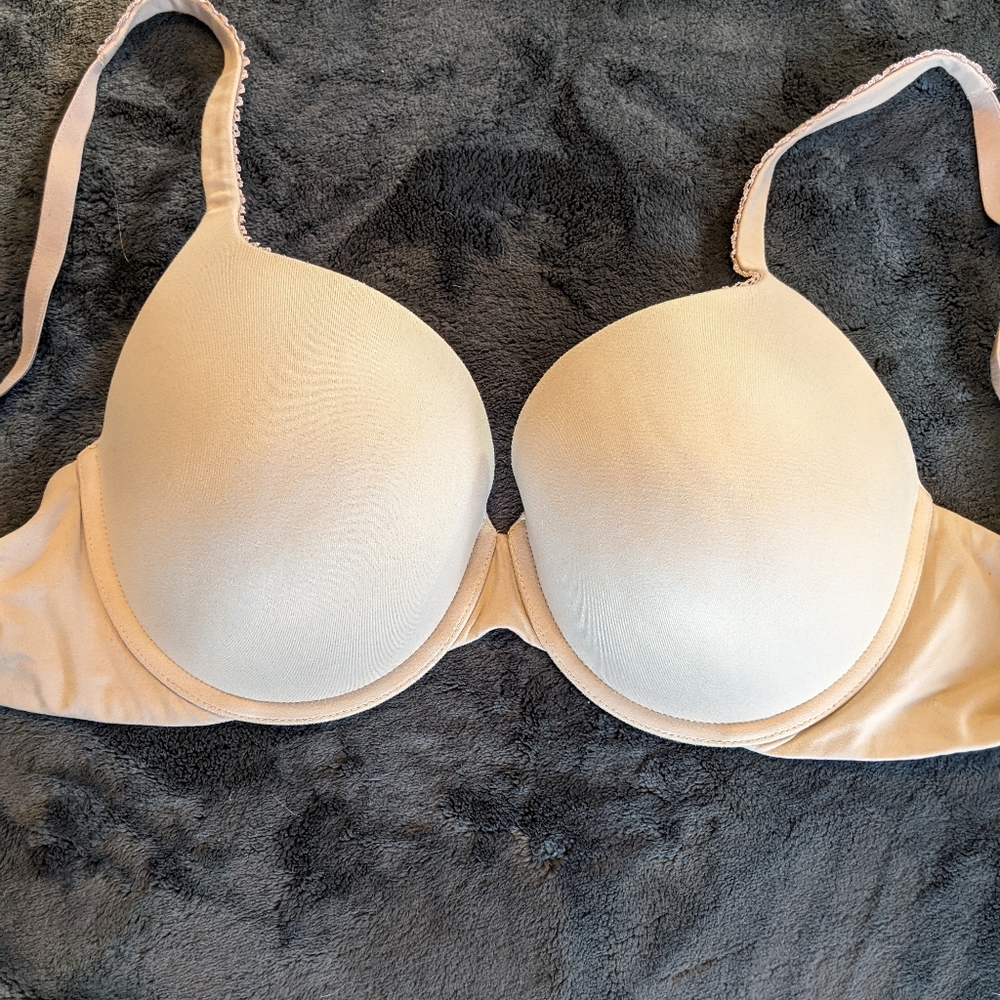 Body by Victoria 34DD Padded Bra - Nude